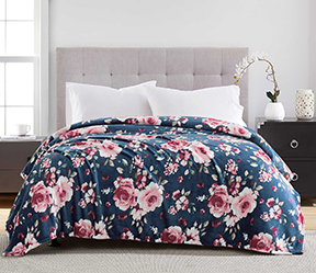 Allison Printed Flannel Blanket 102"/86" Navy