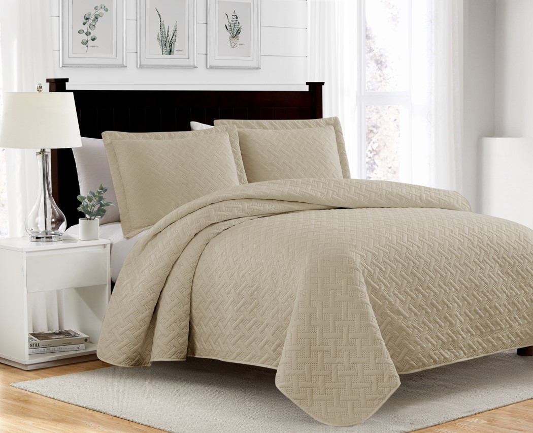 Bella 3pc Pinsonic Quilt Camel King