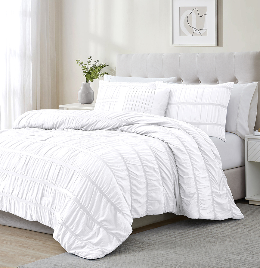 Electra 4pc Seersucker Comforter Set King White