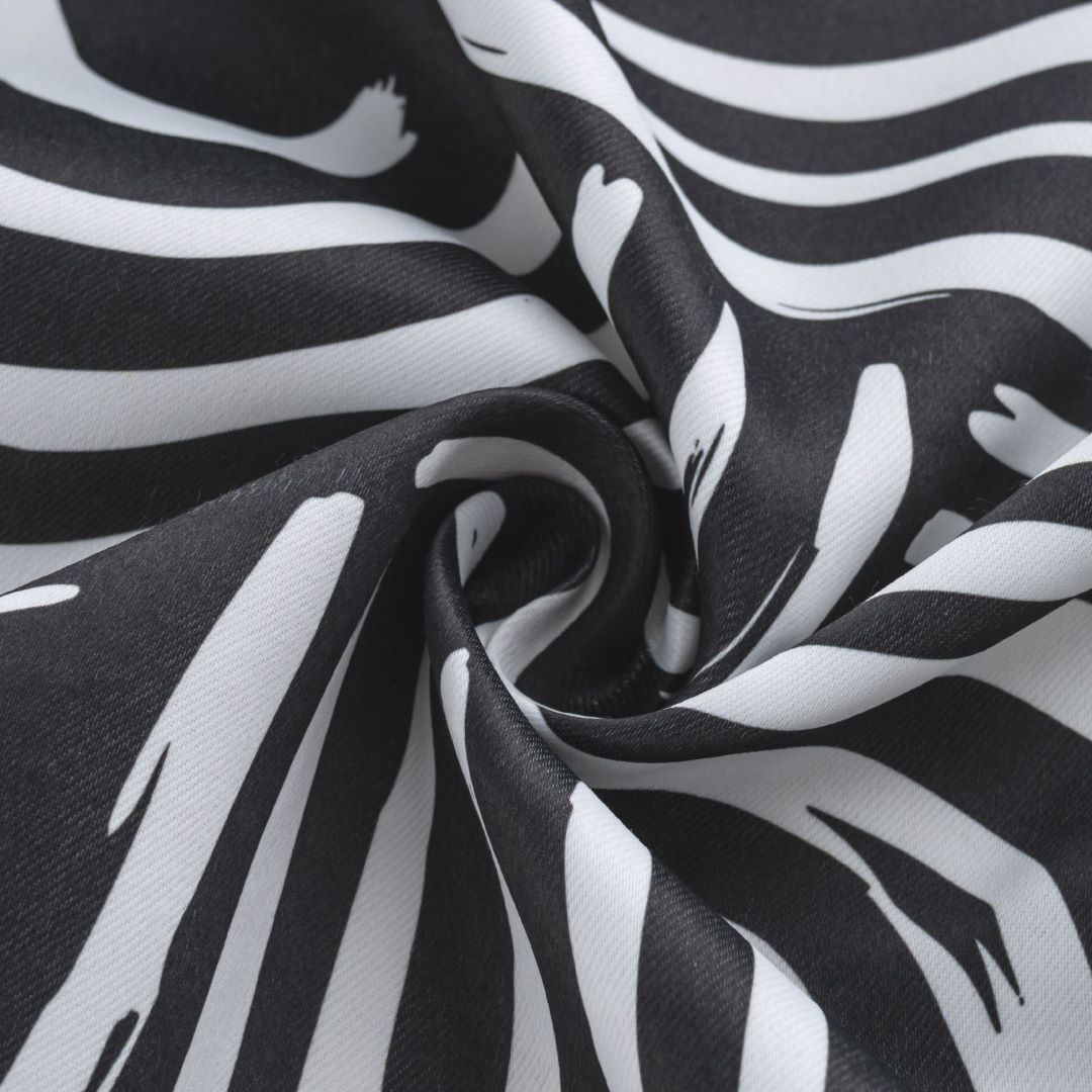 Ashton Prnt Blackout Grom Panel 84" Black