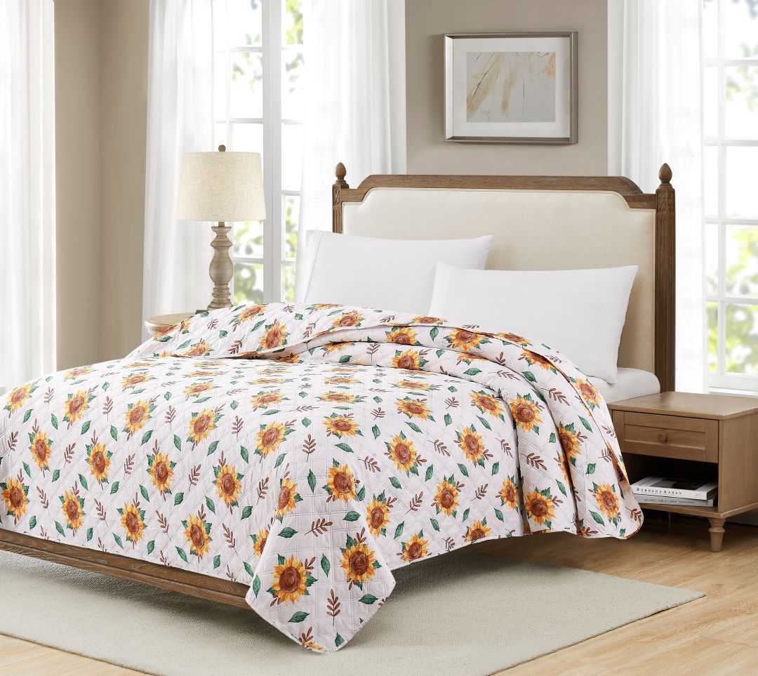 1pc Pin Small Sunflower Queen