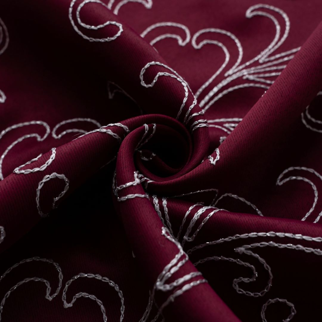 Kimber Emb Blackout Grom Panel 90" Burgundy