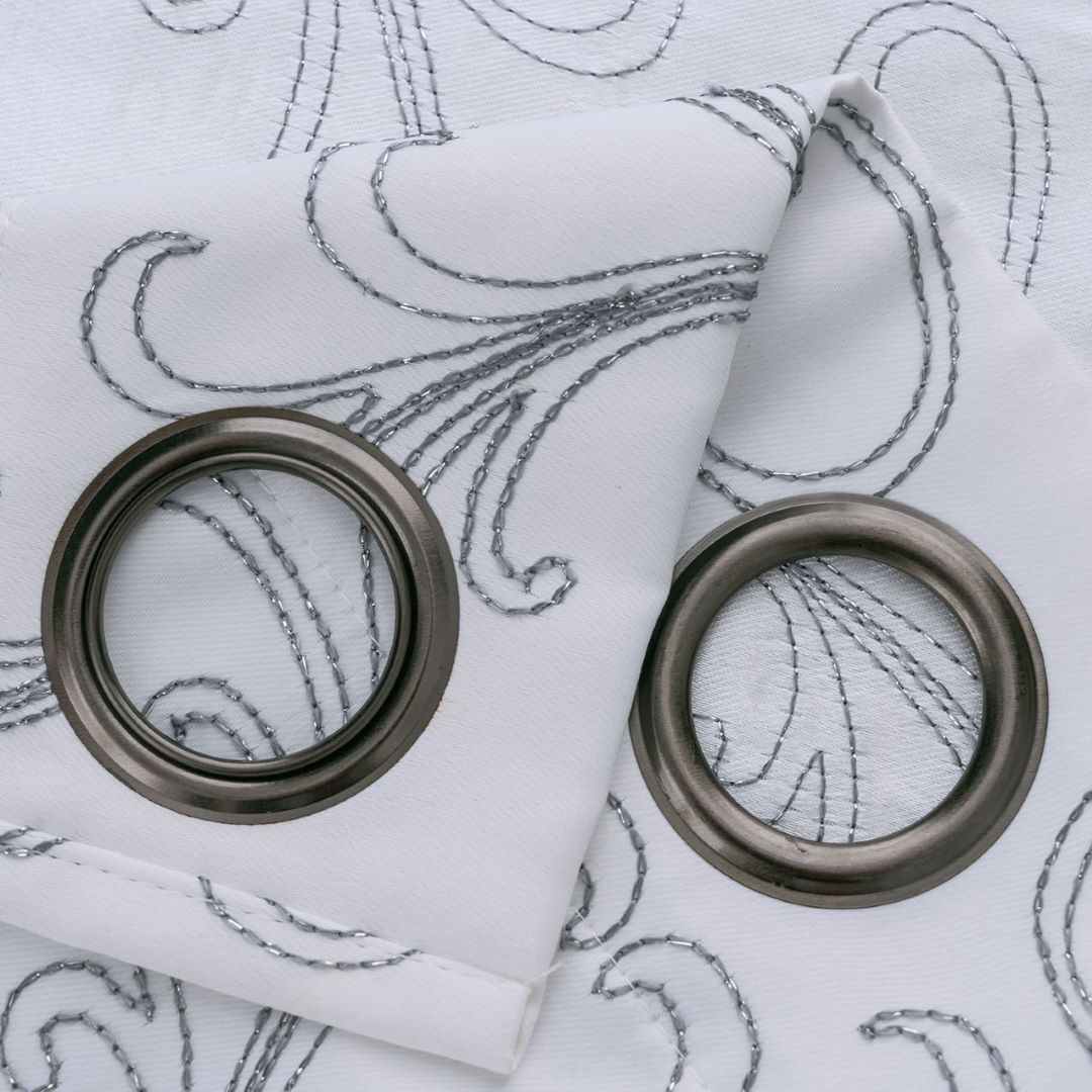 Kimber Emb Blackout Grom Panel 90" White