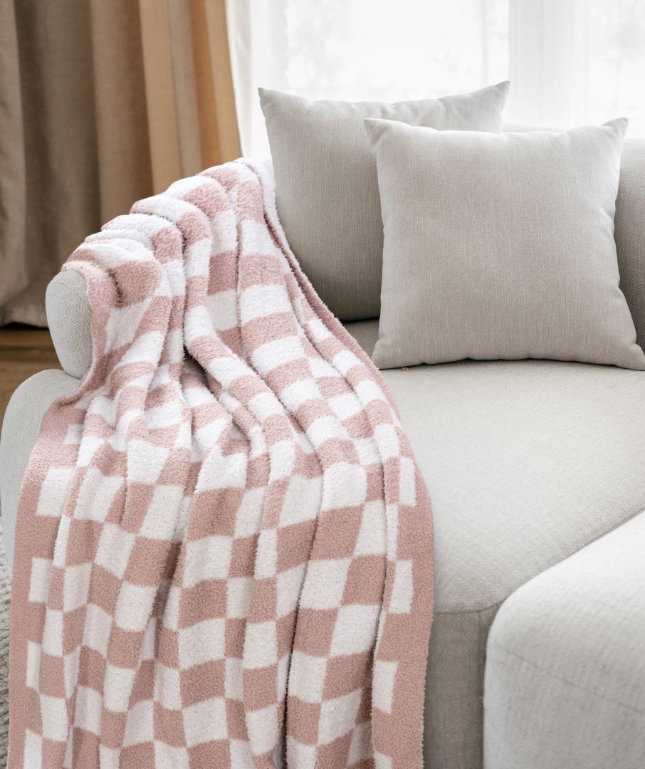 Checker Feather Knit Throw 50"x60" Blush