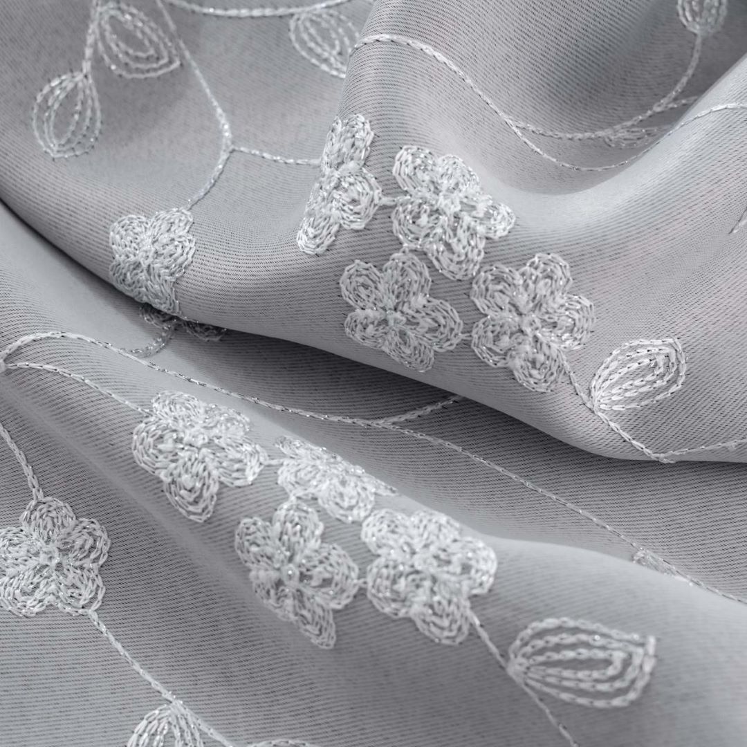 Lilian Emb Blackout Grom Panel 95" Silver