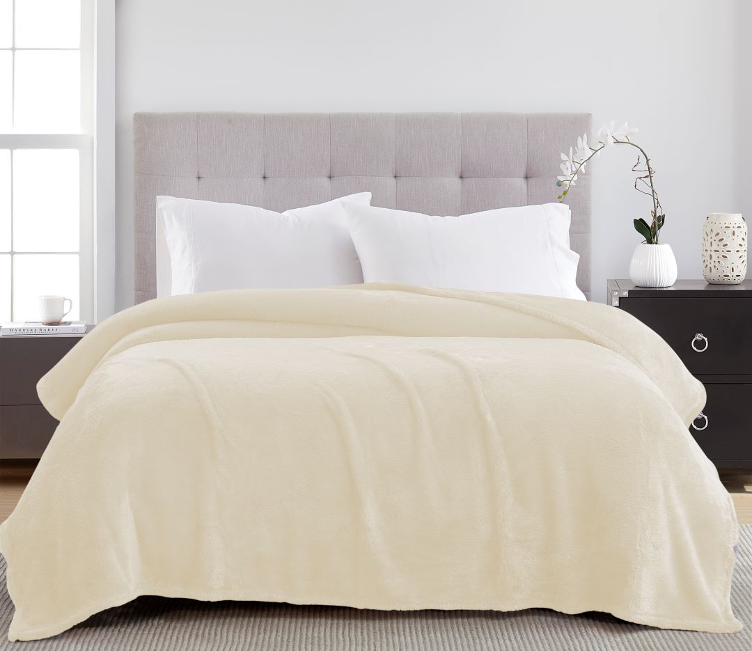 Vanessa Teddy Fur Rolled 90x90 Q Ivory