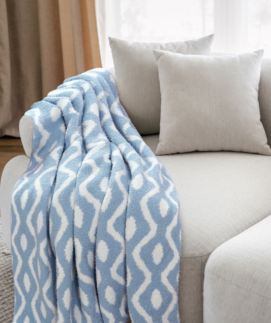 Ogee Feather Knit Throw 50"x60" Blue