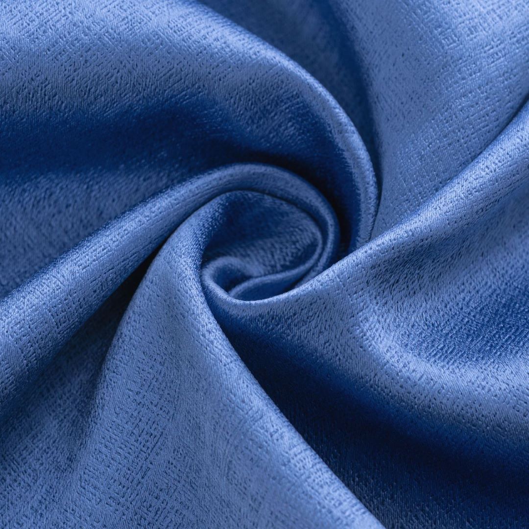 Oakley Embossed Blackout Grommet Panel 90" Blue