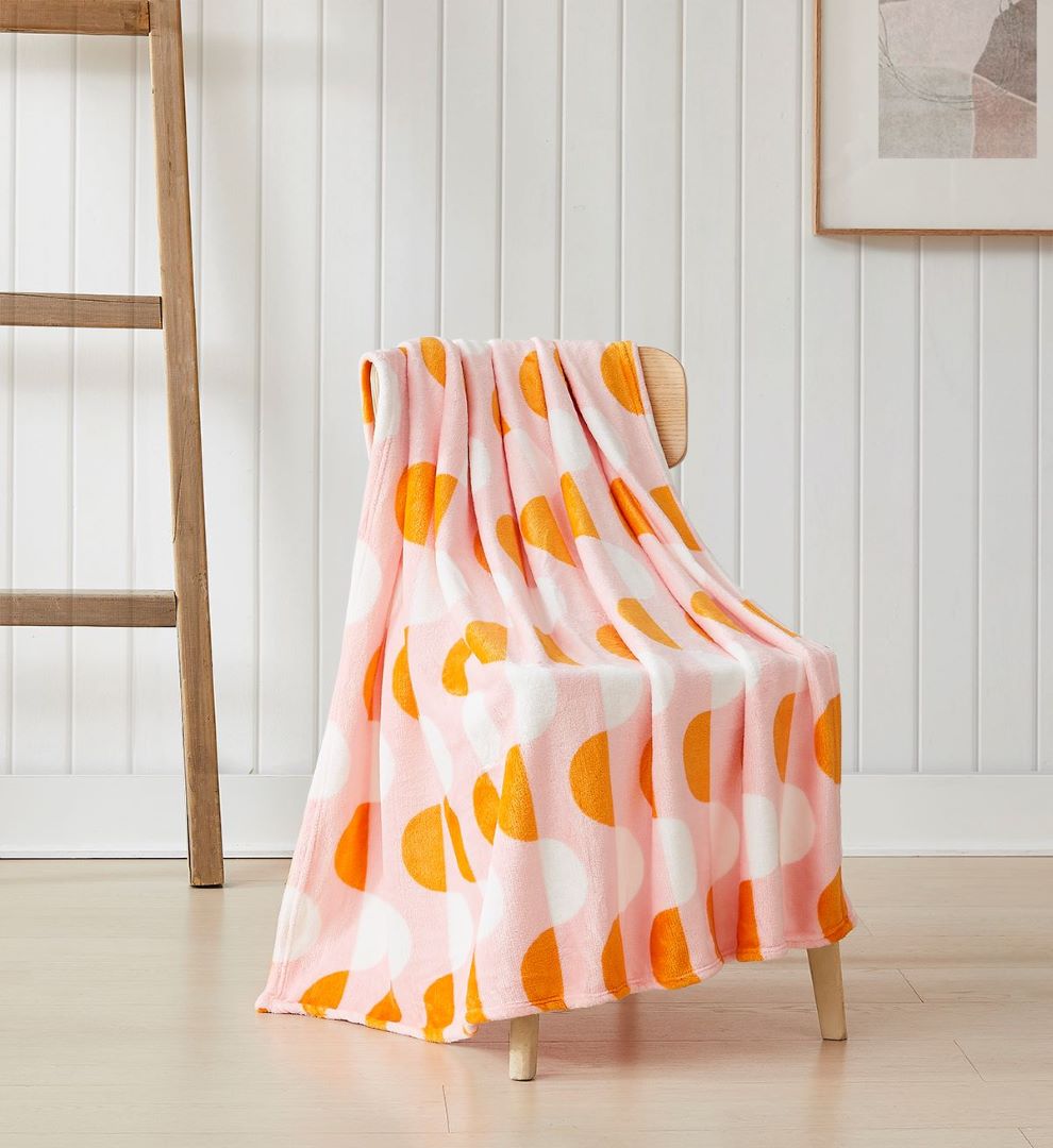 Novelty Squiggle Printed Flannel Throw 50" x 60"