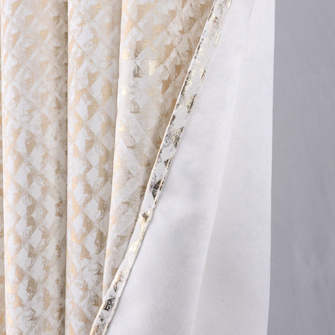 Hailey Halo Foil Blkout Grom PN 90 White